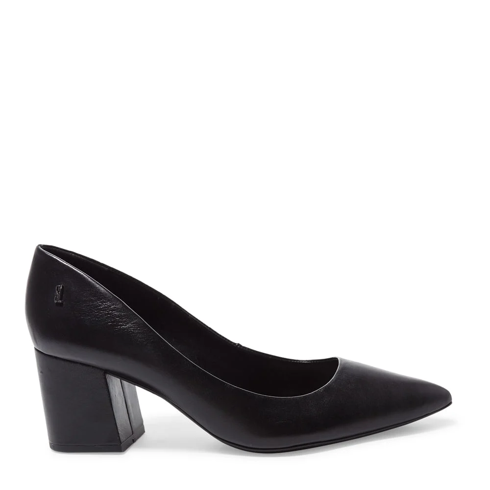 Scarpin Couro Pelica Soft Bico Fino Salto Bloco Preto - vista 1 de 3